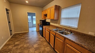 1342 Elm St in Abilene, TX - Building Photo - Building Photo