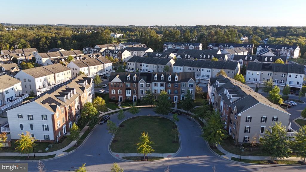 9445 Virginia Jane Way in Owings Mills, MD - Building Photo