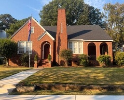 310 N 8th St in Opelika, AL - Building Photo