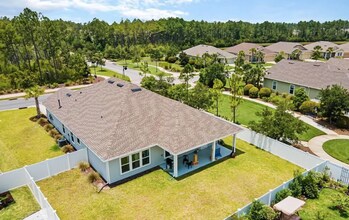 526 Breakfast Point Blvd in Panama City Beach, FL - Building Photo - Building Photo