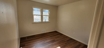 1001 Orchard Way in Silver Spring, MD - Building Photo - Building Photo