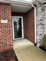 395 Devon Chase Hill in Gallatin, TN - Building Photo