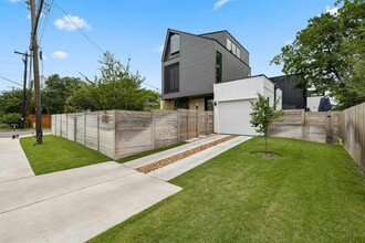 1710 Kinney Ave in Austin, TX - Building Photo - Building Photo