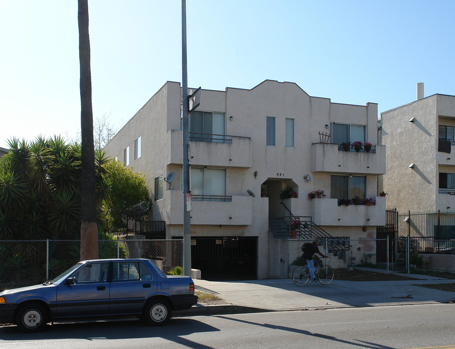 641 N Normandie Ave in Los Angeles, CA - Building Photo