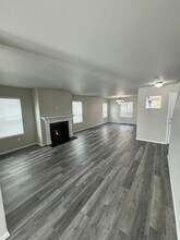 1163 Swan Loop in Dupont, WA - Building Photo - Building Photo