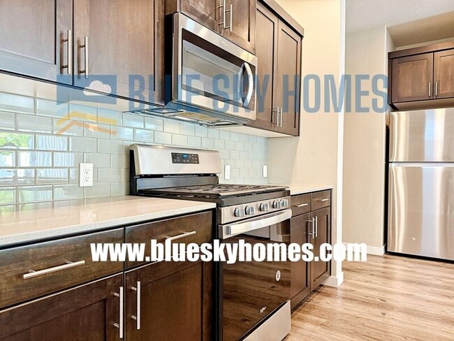 4112 E Blueberry St in Meridian, ID - Building Photo - Building Photo