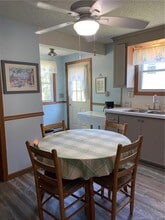 39 Brockett Rd in East Lyme, CT - Foto de edificio - Building Photo
