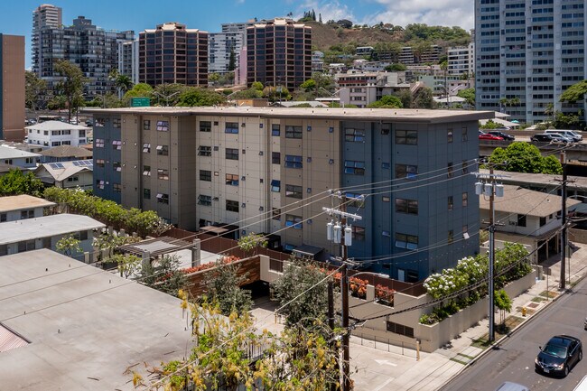 Residence at Makiki in Honolulu, HI - Foto de edificio - Building Photo