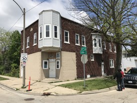 404 10th St Apartments