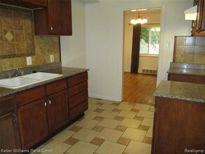 11227 Wayburn St in Detroit, MI - Building Photo - Building Photo