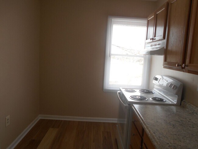 1616 Hillside Dr S in North Myrtle Beach, SC - Building Photo - Building Photo
