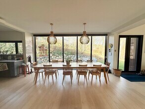 6 Parkside Dr in Brookline, MA - Building Photo - Building Photo