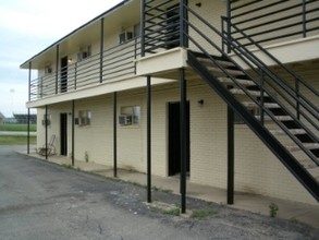 The Graduate Apartments in Denton, TX - Building Photo - Building Photo