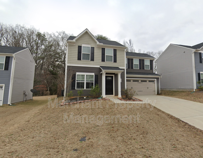 152 Ralston Rd in Greer, SC - Building Photo