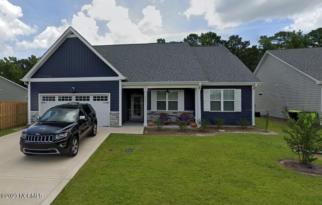 2052 Blue Bonnet Cir in Castle Hayne, NC - Building Photo