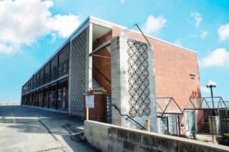 608 S State Street in Champaign, IL - Foto de edificio - Interior Photo