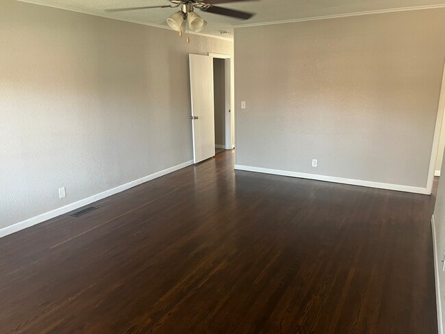 3839 S Cincinnati Ave in Tulsa, OK - Building Photo - Building Photo