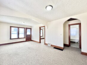 817-819 Glen St in Janesville, WI - Building Photo - Building Photo