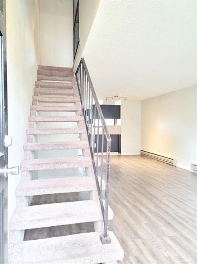 property at 15 F St SE
