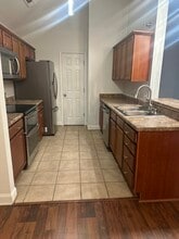 623 Wyndhurst Dr, Unit 312 in Lynchburg, VA - Building Photo - Building Photo