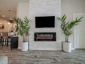 5395 Dominica St in Vero Beach, FL - Building Photo - Building Photo