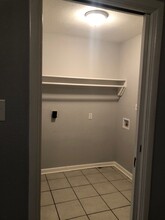 503 Willow Ave in Cleveland, TX - Building Photo - Building Photo