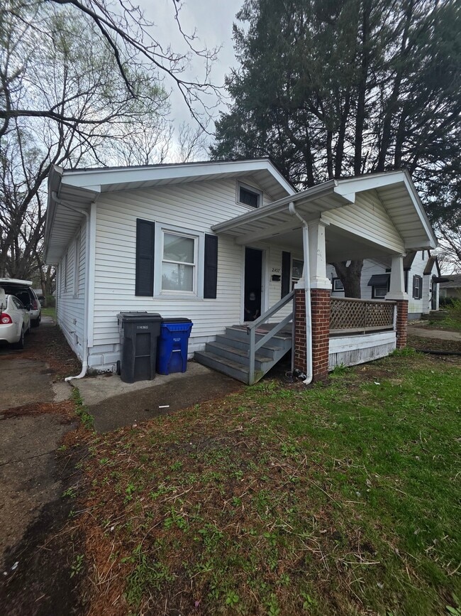 property at 2457 E Garfield Ave