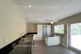 1616 NE 36th St in Oakland Park, FL - Building Photo - Building Photo