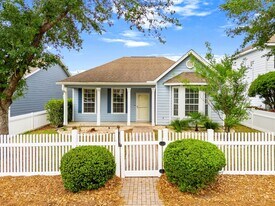 486 Fanny Ann Way in Freeport, FL - Building Photo