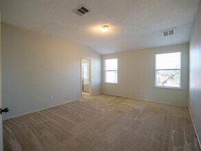 13504 Richard Nixon St in Manor, TX - Building Photo - Building Photo