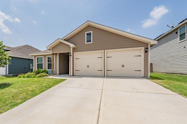 8313 Buck Mountain Pass in Fort Worth, TX - Building Photo - Building Photo