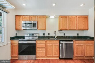 510 Retford Dr in Severna Park, MD - Building Photo - Building Photo