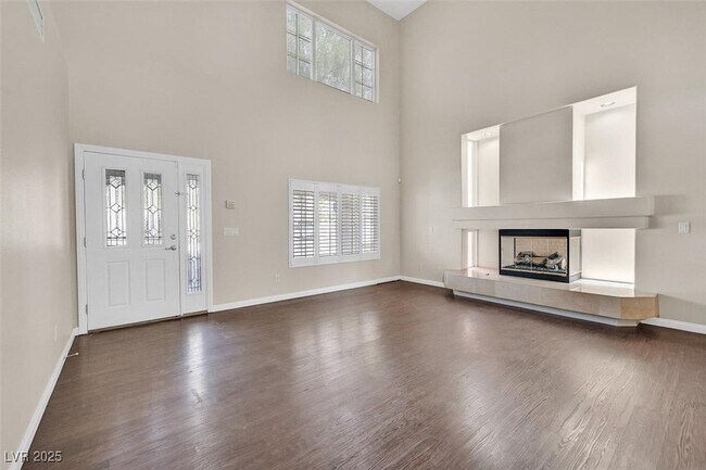 8085 Coronado Coast St in Las Vegas, NV - Building Photo - Building Photo
