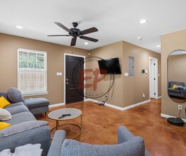 1108 N 9th St in Waco, TX - Building Photo - Building Photo