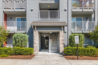 Panorama in Snoqualmie, WA - Building Photo - Building Photo