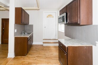 4830 W Addison St in Chicago, IL - Building Photo - Building Photo