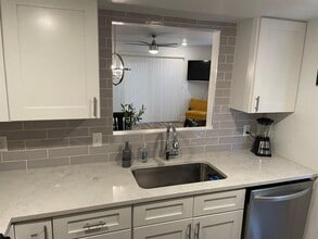 1913 Hearthstone Dr in Austin, TX - Building Photo - Building Photo