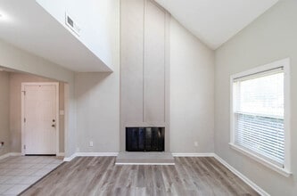 1811 Pope St in Virginia Beach, VA - Building Photo - Building Photo