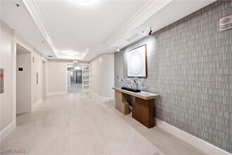 3971 Gulf Shore Blvd N in Naples, FL - Building Photo - Building Photo