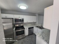 14121 SW 120th Ct in Miami, FL - Building Photo - Building Photo