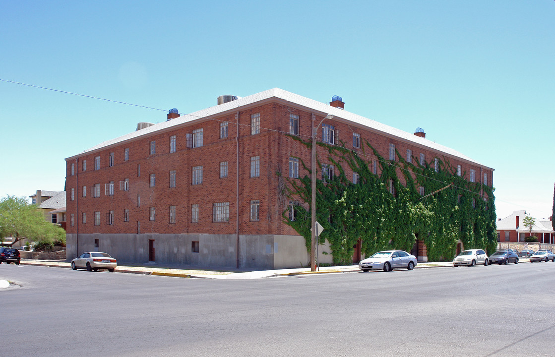 1140 Rio Grande Ave in El Paso, TX - Foto de edificio