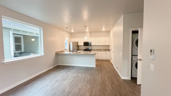 property at 1000 Billy Frank Jr. St