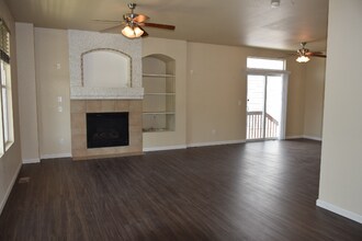 2320 Clipper Way in Fort Collins, CO - Building Photo - Building Photo