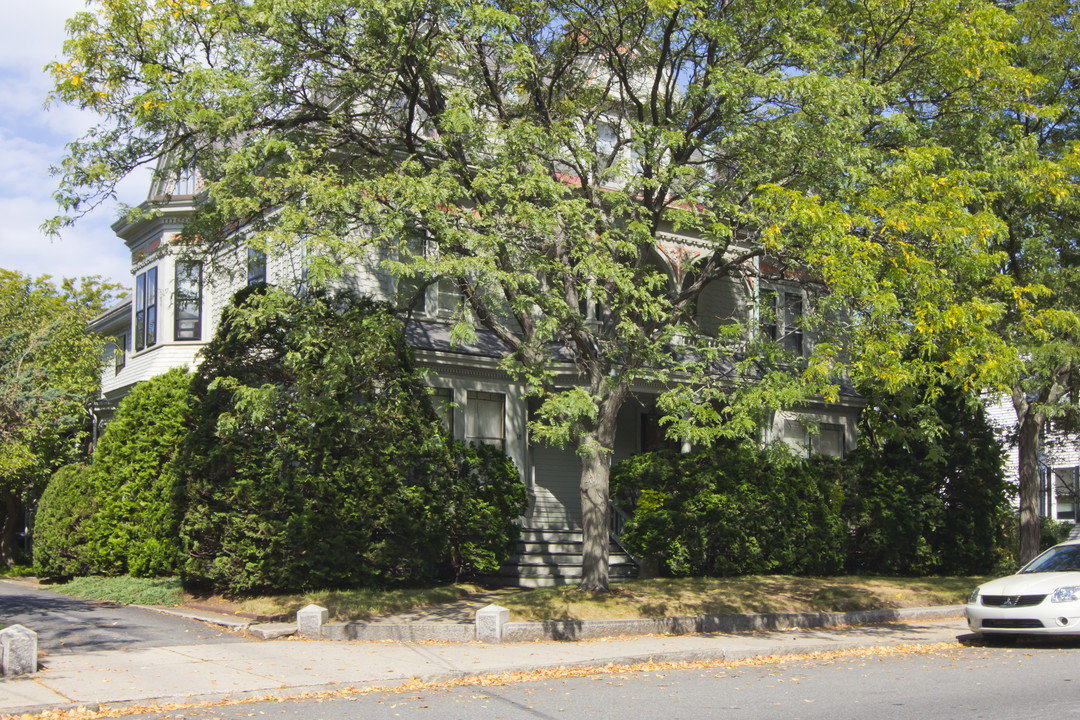 16 Loring Ave in Salem, MA - Building Photo