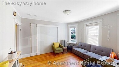 243 Summer St, Unit #1 in Somerville, MA - Building Photo - Building Photo