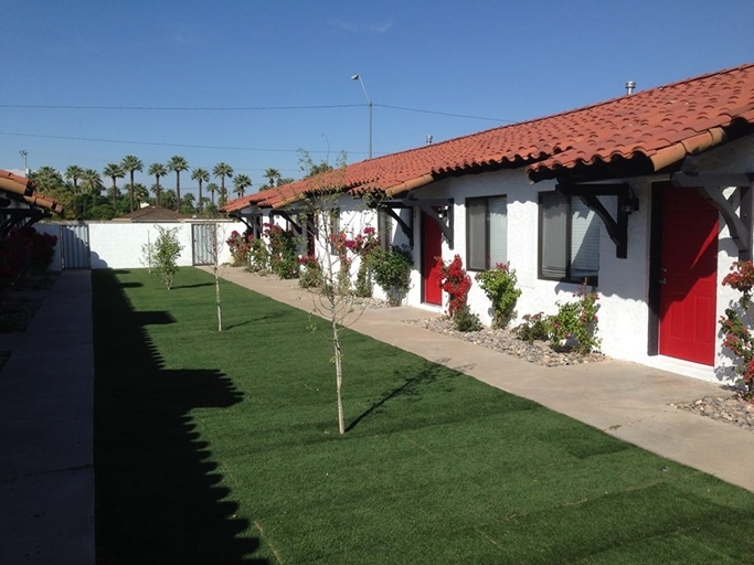 McDowell Apartments in Phoenix, AZ - Building Photo