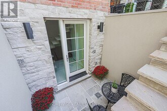 83 Clinton St in Toronto, ON - Building Photo - Building Photo