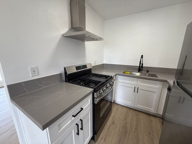 1623-1629 S Walnut St in Anaheim, CA - Building Photo - Building Photo