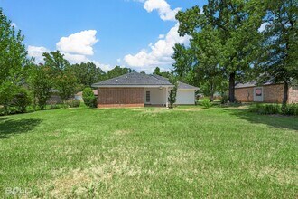 5937 Manitoba Ln in Shreveport, LA - Building Photo - Building Photo