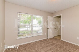 833 Clear Creek Cir in Clermont, FL - Building Photo - Building Photo